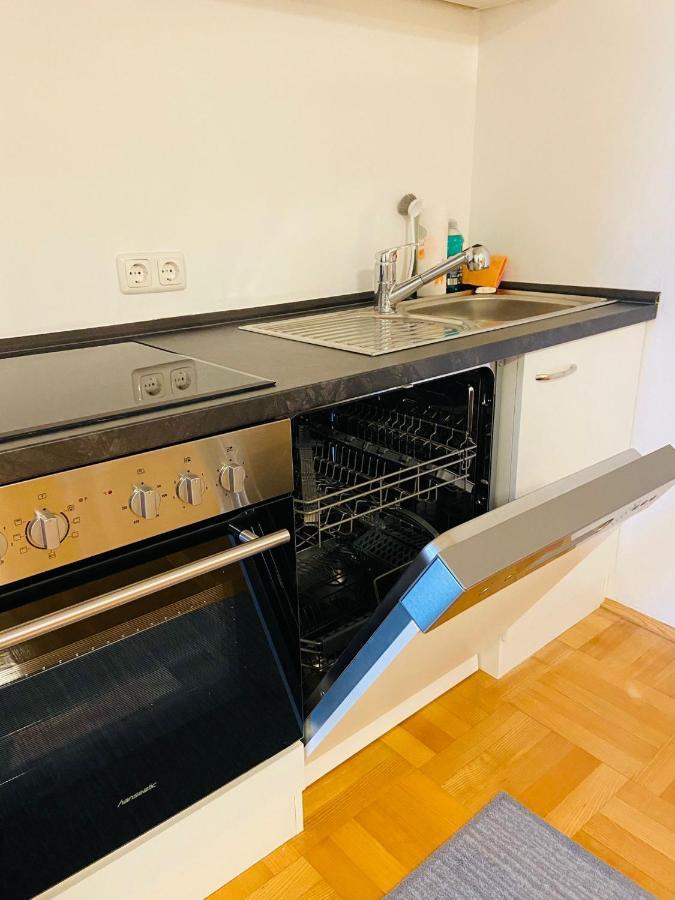 Zentrale Wohnung Gmunden Alte Baeckerei מראה חיצוני תמונה