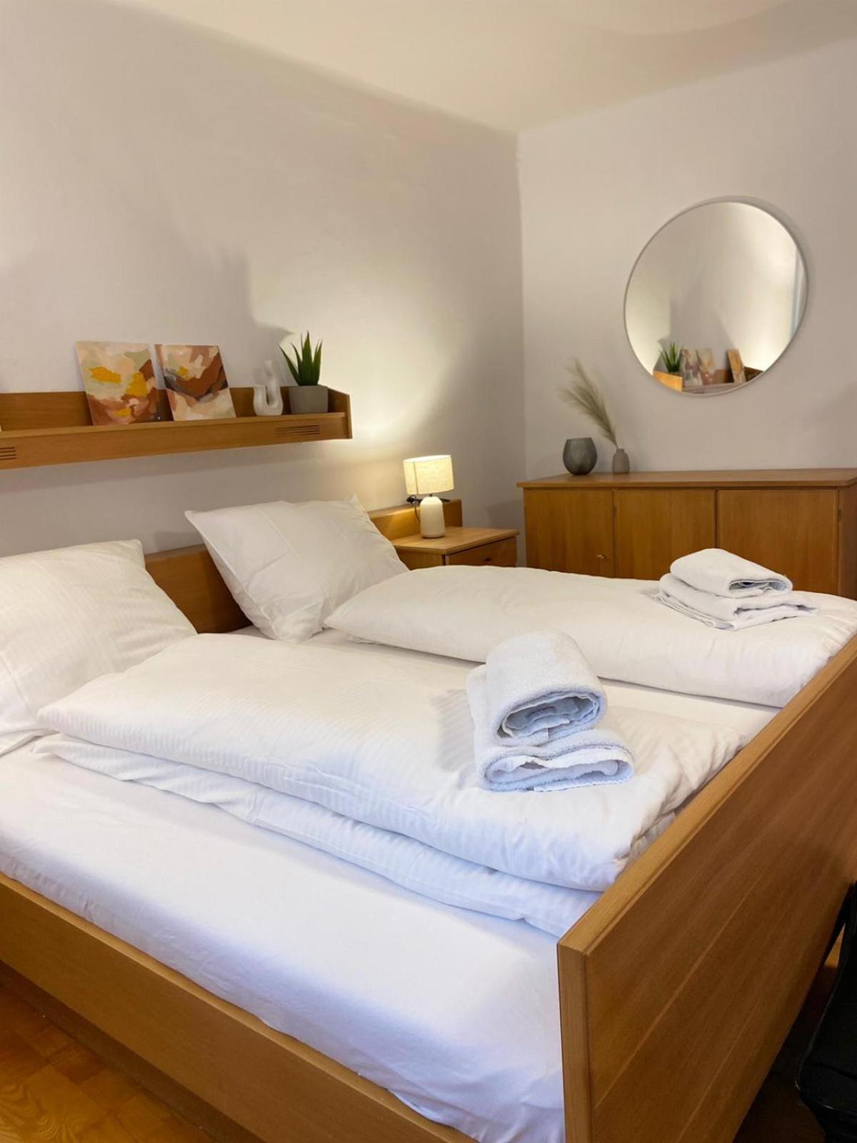 Zentrale Wohnung Gmunden Alte Baeckerei מראה חיצוני תמונה